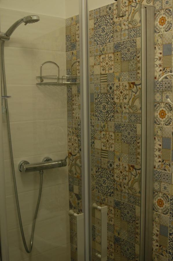 Dimora Offidius Bed & Breakfast L'Aquila Bagian luar foto