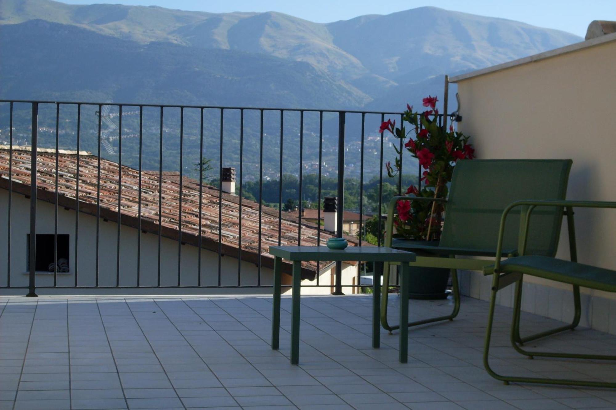 Dimora Offidius Bed & Breakfast L'Aquila Bagian luar foto